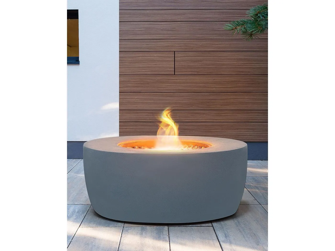 Stilvolle Feuerstelle Leichtbeton/Edelstahl dunkelgrau rund Modern Indus