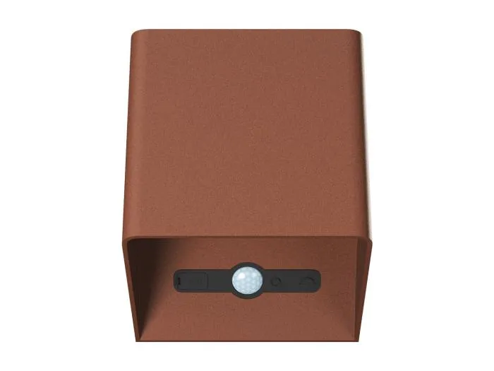 Beneito Faure Batteriebetriebene LED-Wandleuchte mit Lek Sensor-Bewegungssensor – 6 W, 3000 K, USB-C-Aufladung, IP54 – Wand-Deckenleuchte aus Corten