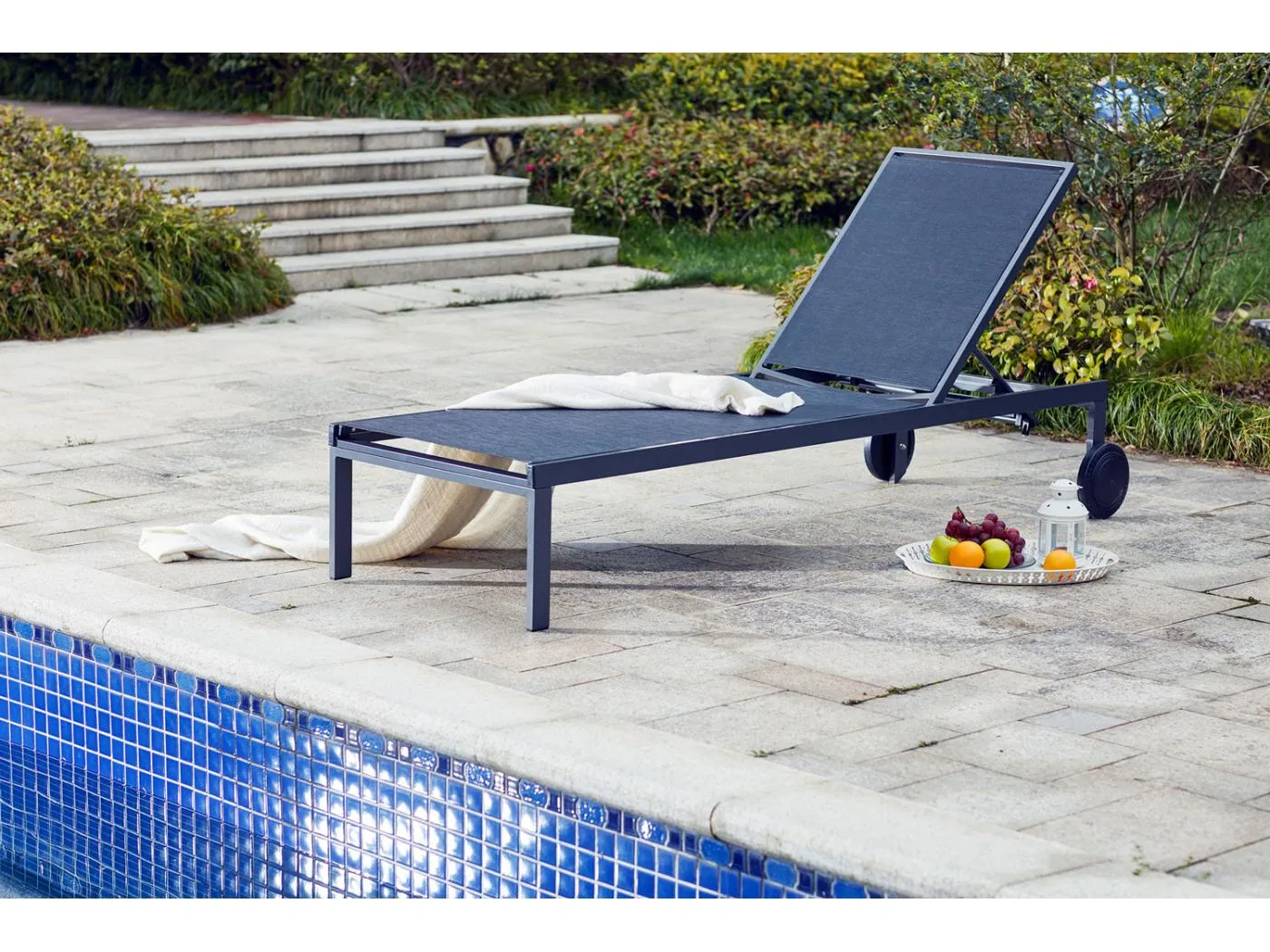 2er Set Liegestühle mit Rollen aus Aluminium, schwarz CUBA