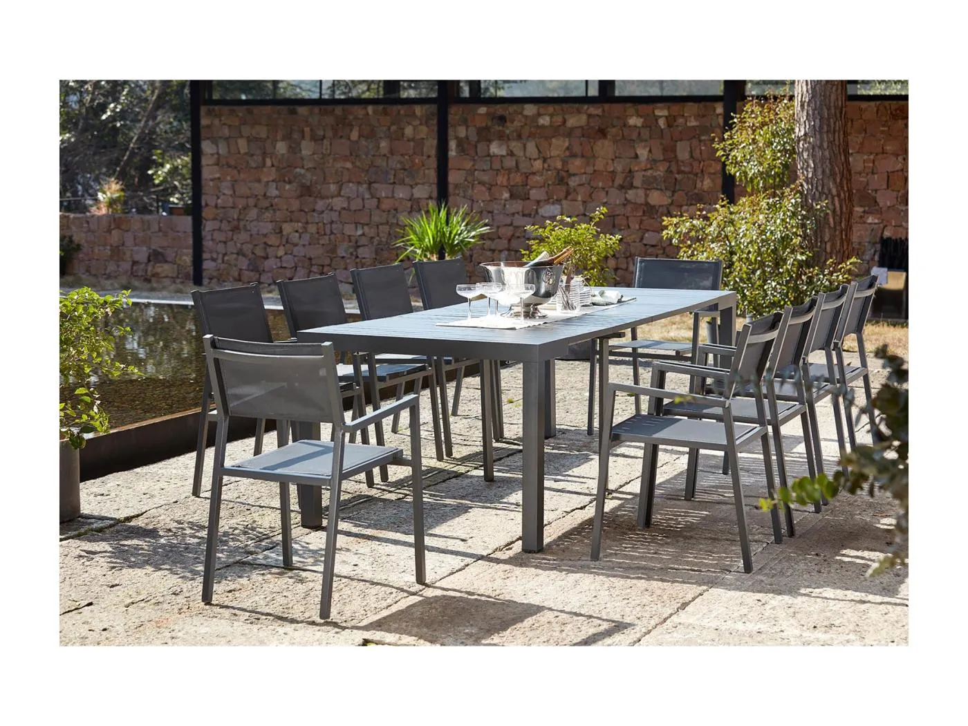 Erweiterbarer Aluminium-Gartentisch für 10 Personen OLAHO