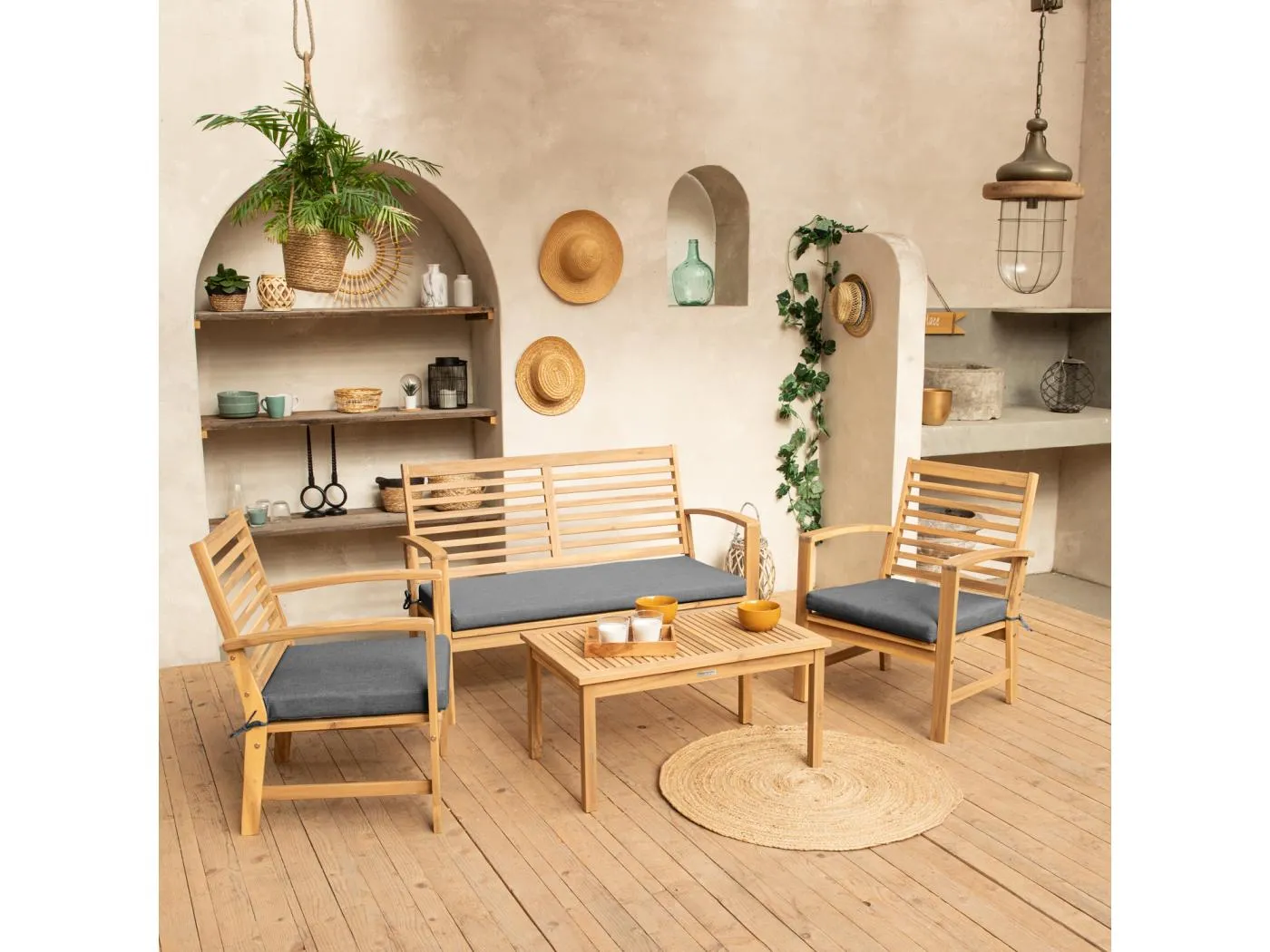 Gartenmöbel aus Akazienholz 4-Sitzer GOA - graue Kissen