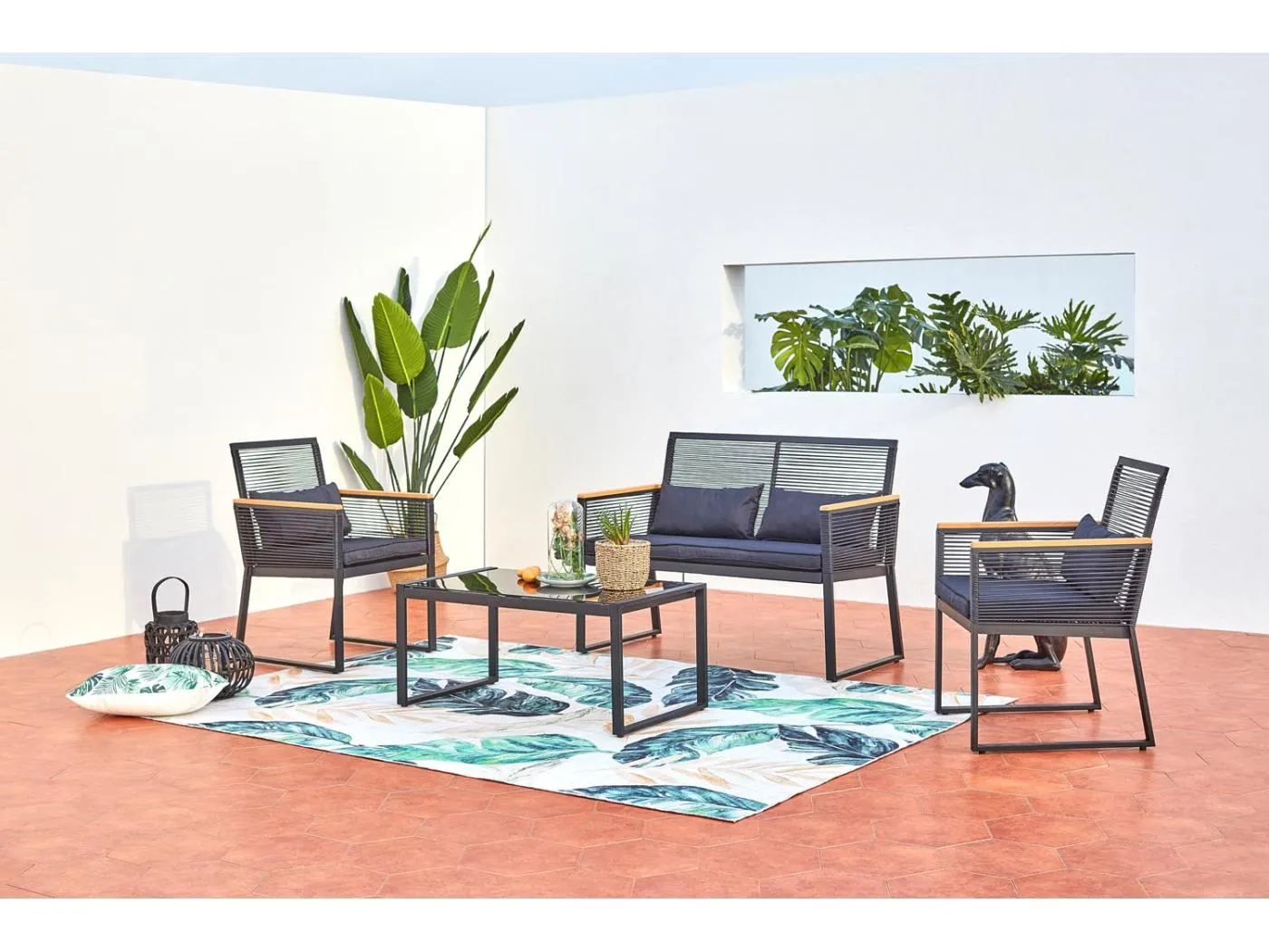 Niedriges 5-Sitzer Gartenmöbelset Schwarz Holz MIHATA in Schwarzem Seil und Holz - Zeitgenössisches Design