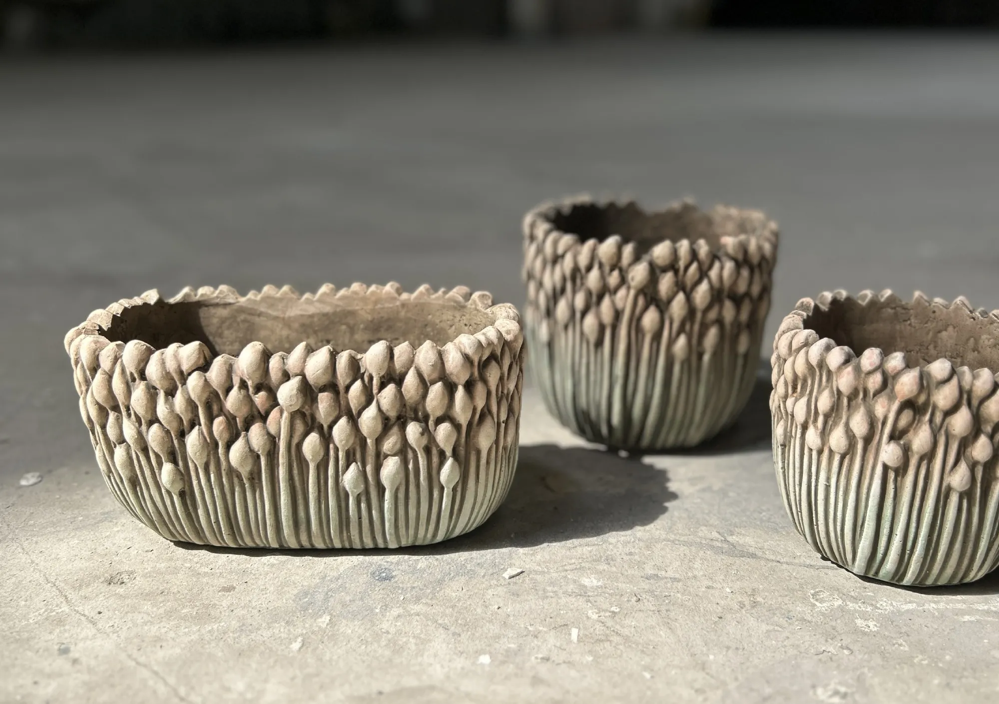 Pflanztopf 'Drip', beige, B 23 cm, L 12,5 cm, H 11,5 cm