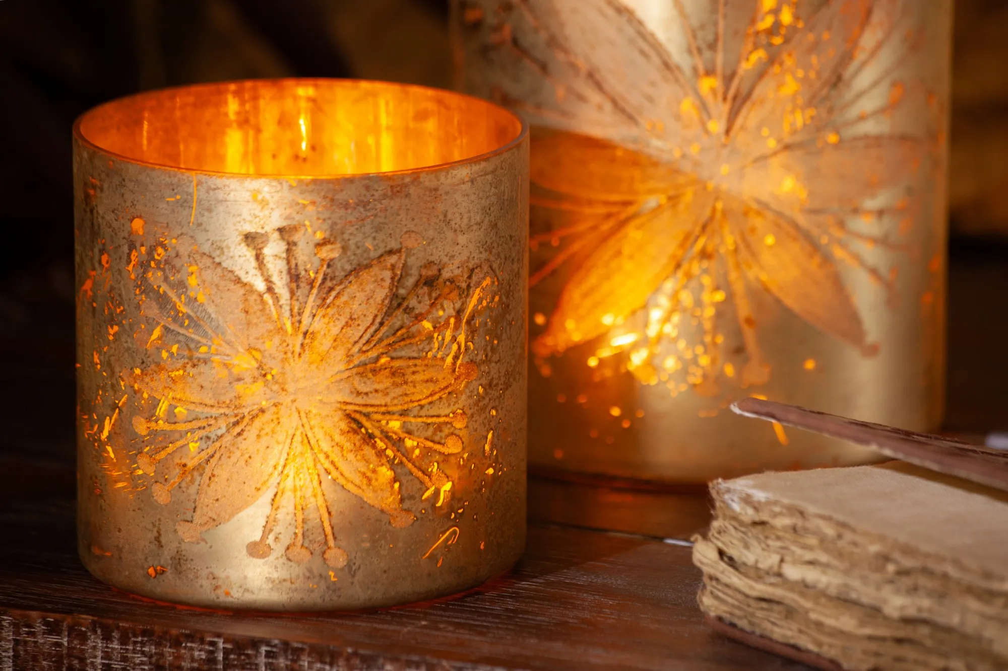 Windlicht 'Blume', antik gold, Ø 13 cm, H 13 cm