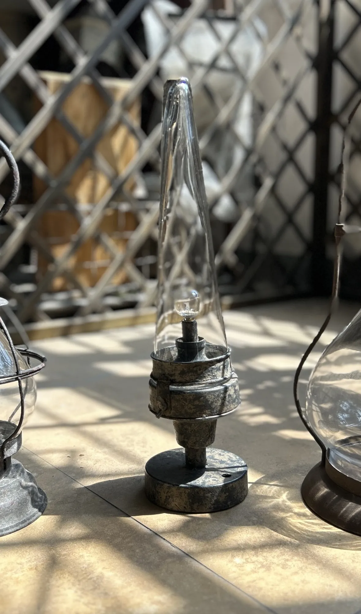 Lampe 'Iron', batteriebetrieben, H 43 cm, Ø 11 cm