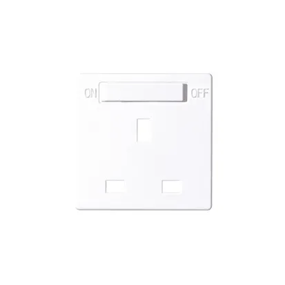 Abdeckung für die Steckdose im britischen Standard mit weißem Schalter Simon 82