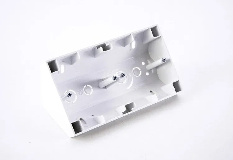 Doppelte Aufputz-Eckdose weiß Kontakt Simon DPNR2/11