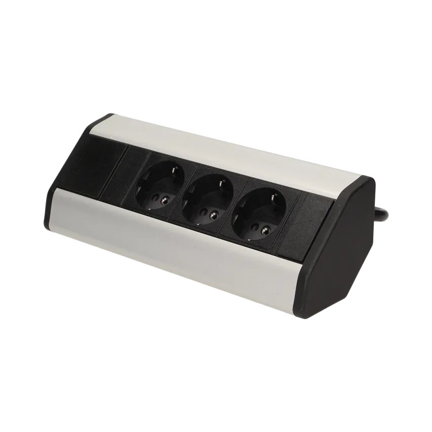 Möbeldose mit 1,8 m Kabel, 3x2P+Z (Schuko)