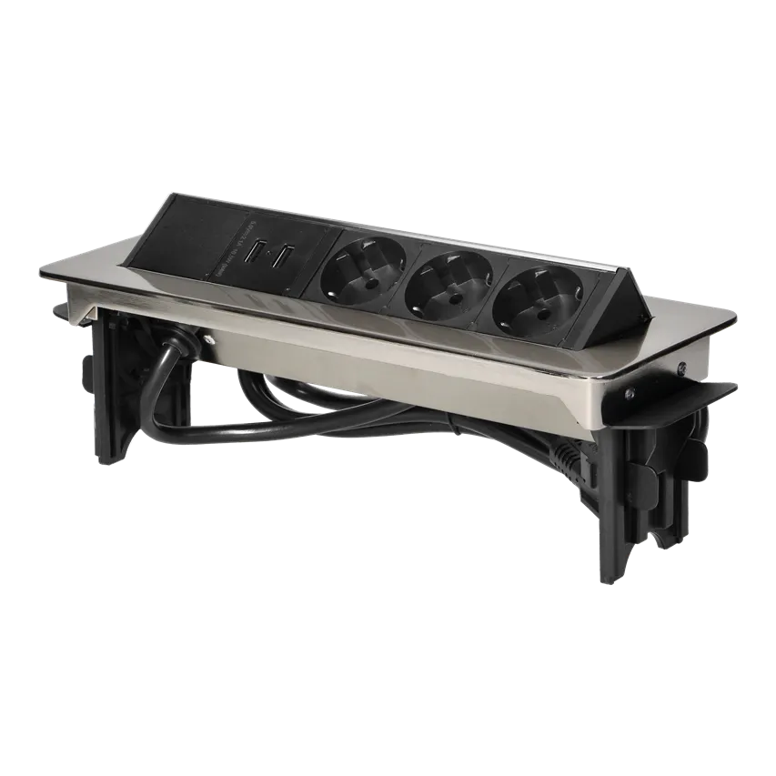 Unterputz-Möbelsteckdose im vernickelten Gehäuse mit USB-Ladegerät und 1,8 m Kabel, 3x2P+Z (Schuko), 2xUSB (Typ A, 2,1A)